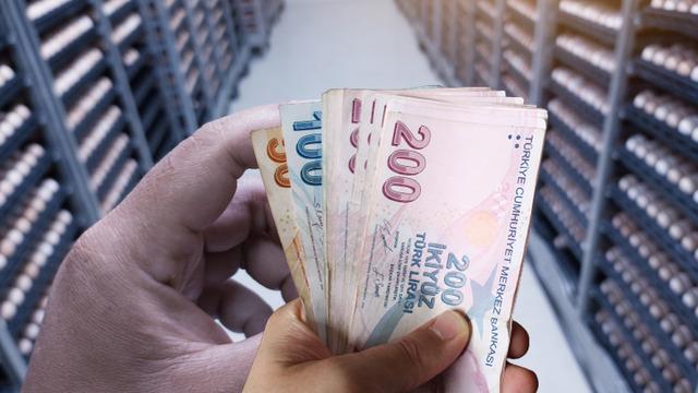 Fiyatlar kafa karıştırdı! Büyük olan ucuzladı, küçük olan zamlandı