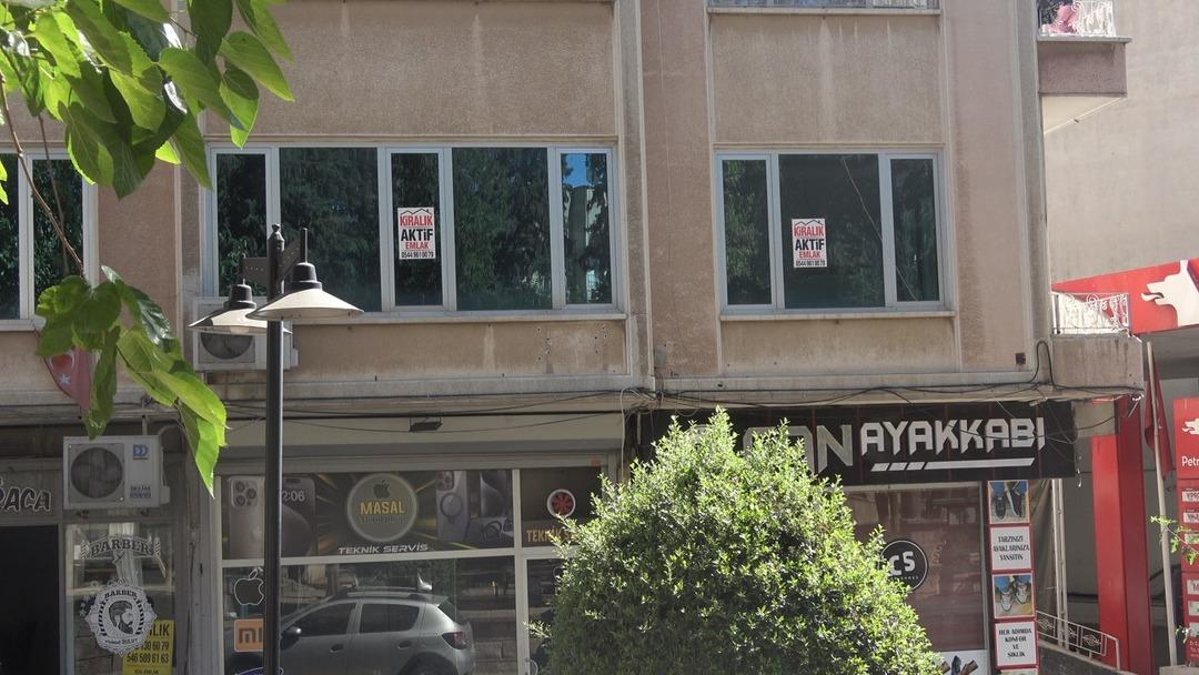 Kiralar yarı yarıya düştü! Geçen sene 15 bin lira olan yer şu anda 7 bin lira 3