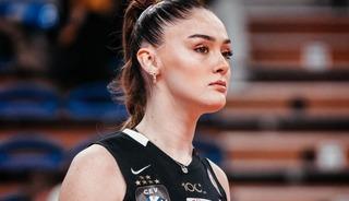 Kardeşi İrem ile g&uuml;ndemde! G&ouml;renler aynı şeyi s&ouml;yledi: 'Aynı ablası' 