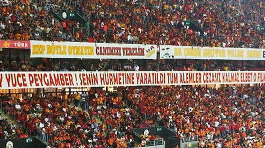 O film ve karikat&uuml;re g&ouml;nderme