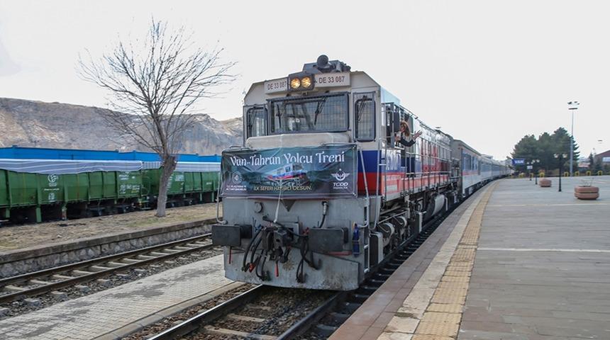 İsrail-İran gerginliğine rağmen Van-Tahran tren seferleri aksamadı