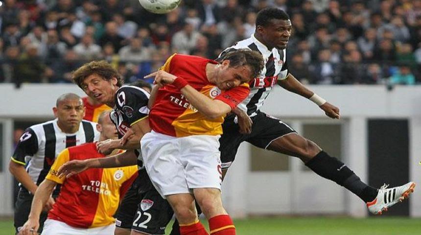 Galatasaray 'd&ouml;rt' k&ouml;şe..!