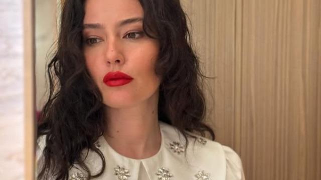 Ayrılık sonrası imaj tazeledi! Pelin Akil'in yeni hali çok beğenildi