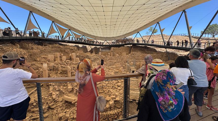 Göbeklitepe'de ziyaretçi yoğunluğu