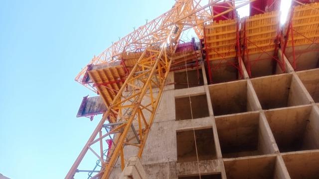 Kahramanmaraş'ta kule vinci devrildi! Operatör hayatını kaybetti