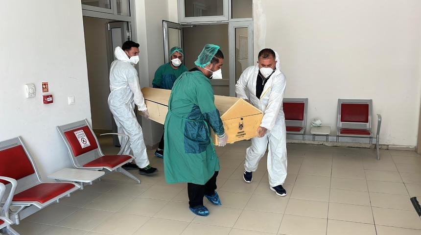 Yozgat'ta KKKA hastalığı şüphesiyle tedavi gören kadın hayatını kaybetti