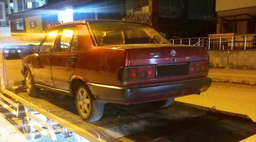 Kastamonu’da drift atan sürücünün aracı trafikten men edildi