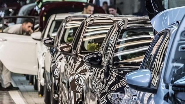 Ticaret Bakanlığı duyurdu! İkinci el taşıt satışında 6 ay-6 bin kilometre kısıtlaması uzatıldı