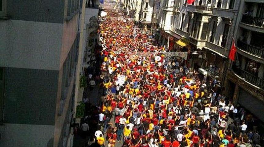 G.Saray taraftarı yasak dinlemedi!