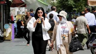 İsrail'in saldırılarına uğrayan Tahran’da hayat normale dönüyor