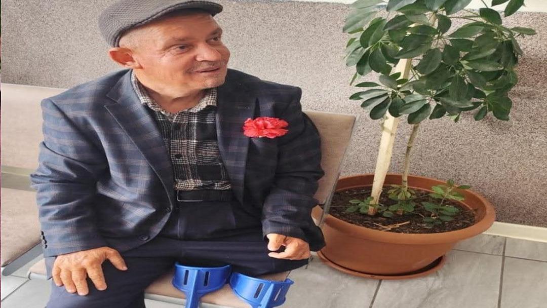 Kayseri de feci kaza... Otomobilin çarptığı iki yaya hayatını kaybetti 2