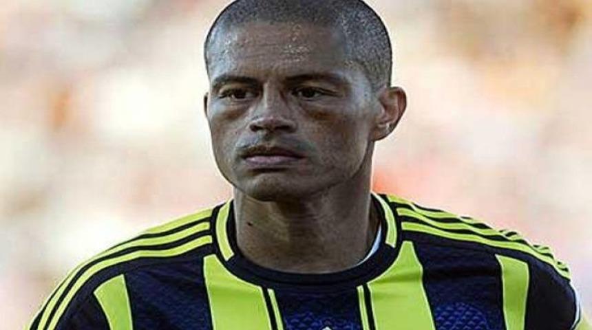 Alex'ten duygulandıran twit..!