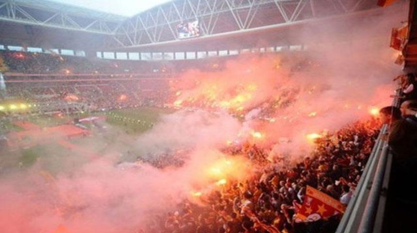 TT Arena'da b&uuml;y&uuml;k kutlama!