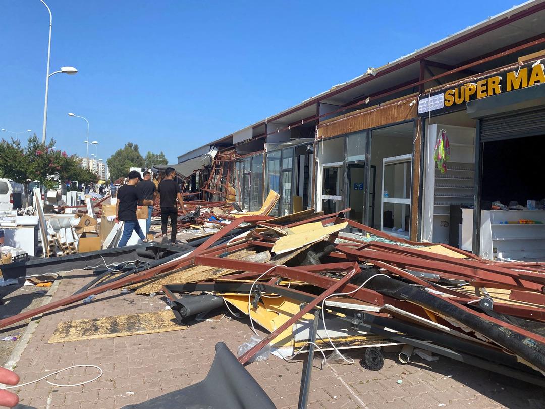 1200xauto Kendilerini iş makinelerinin önüne atıp, yakmaya çalıştılar! "200 milyon TL zararım var"