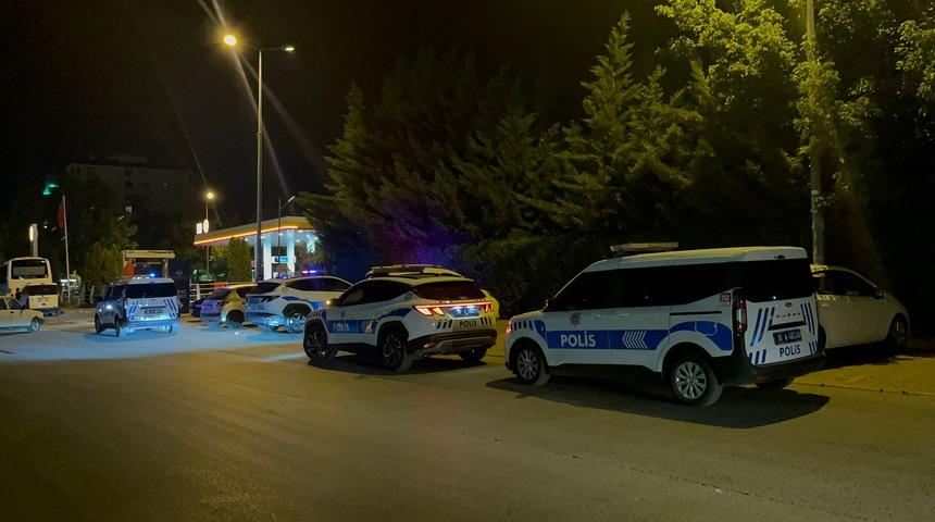 Kayseri'de akıllara durgunluk veren olay: 16 yaşındaki kız, 17 yaşındaki kızı bıçakladı!