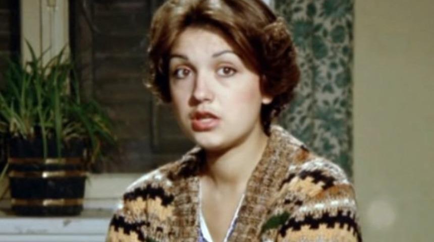 Şöhreti arkasında bırakıp profesör oldu! Yeşilçam’ın masum güzeli Gölgen Bengü son haliyle gündemde  