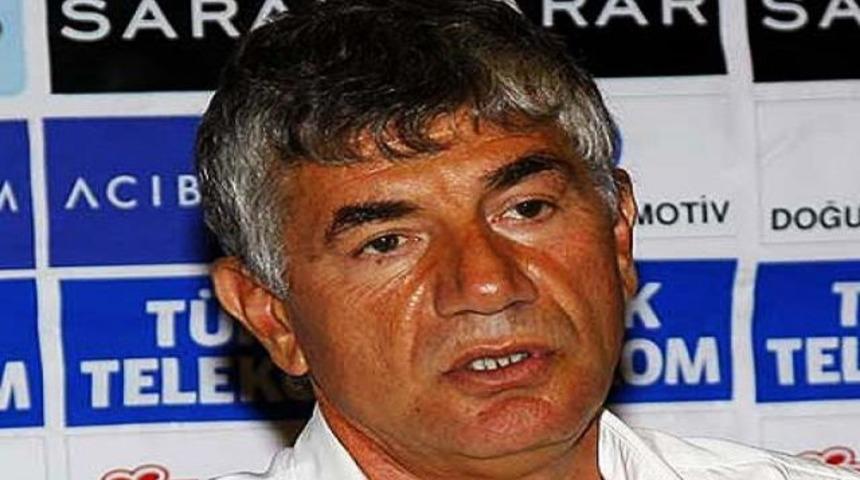 "Mecburen yabancıya y&ouml;neldik"