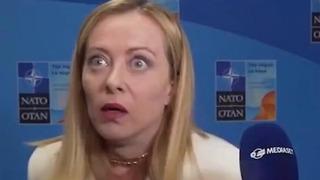  İtalya Başbakanı Giorgia Meloni’nin yüz ifadesi ve mimikleri gündem oldu! Kimse ne olduğunu anlayamadı! Dikkat çeken anlar...