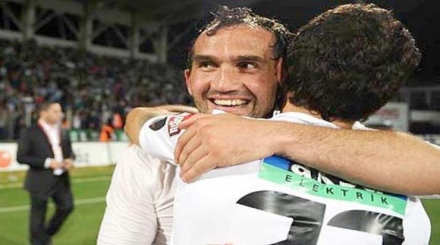 İlk bomba Gekas!