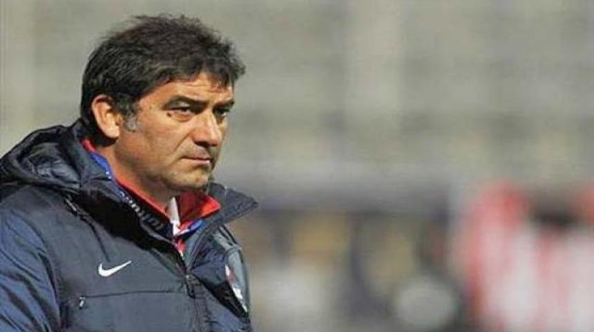 Trabzonspor, &Uuml;nal Karaman ile anlaştı