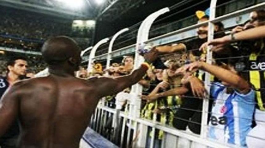 Sow'dan &ouml;rnek davranış..!