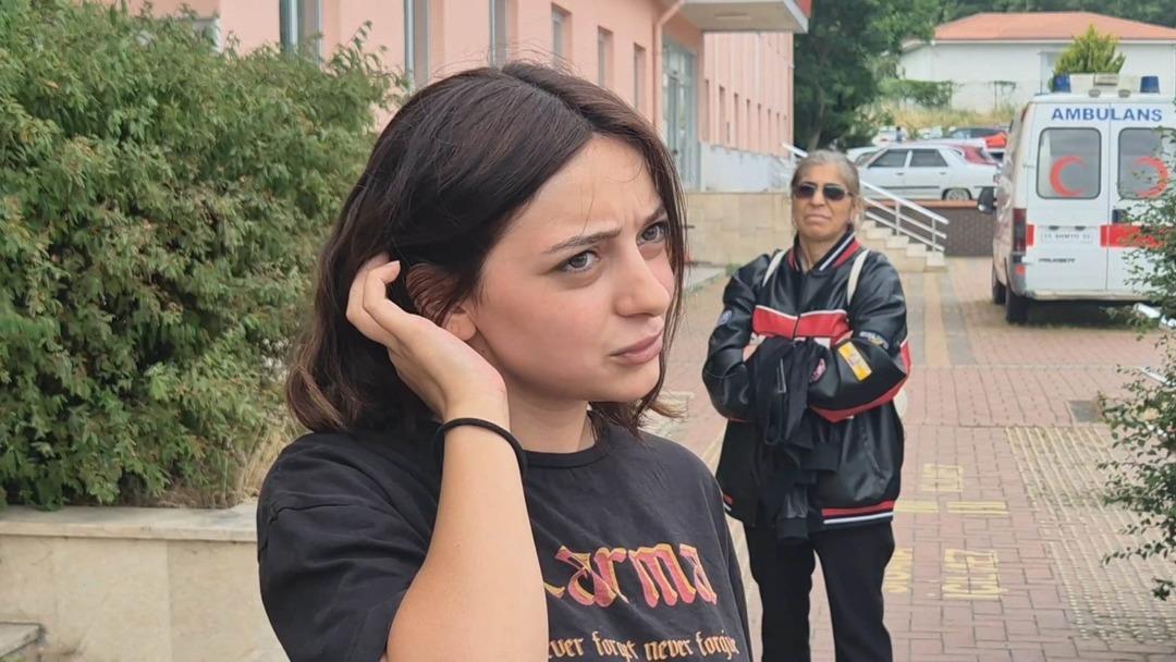 1200xauto YKS'yi 1 dakikayla kaçıran Elif, sosyal medyada gündem oldu! Binlerce takipçiye ulaştı