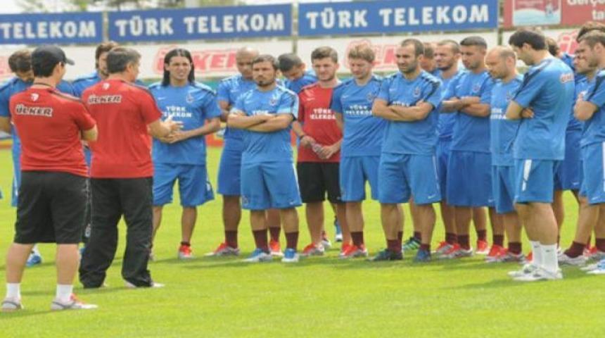 Şenol G&uuml;neş moral depoluyor!