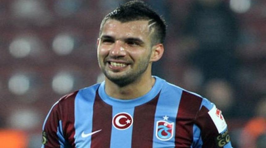 Engin Baytar resmen Galatasaray'da!