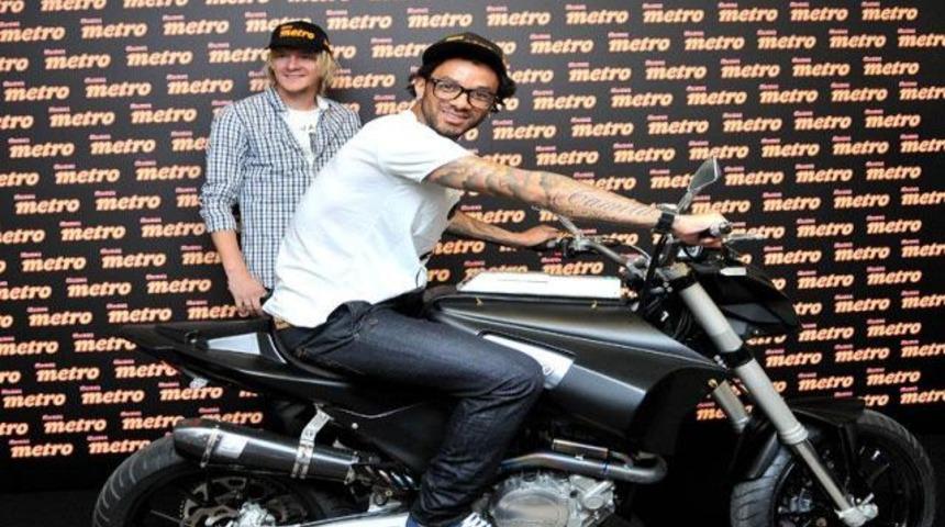 Baroni ve Krasic, Metrosiklet'i tanıttı!