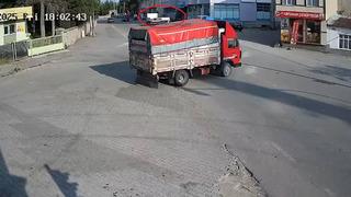 Konya'da korkunç olay! 15 yaşındaki Nisanur'un feci ölümü kamerada