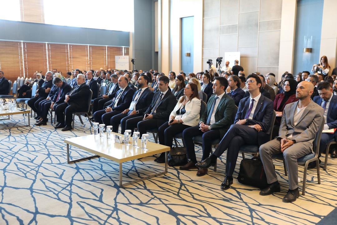 ‘Yabancı Dil Olarak Türkçe Çalıştayı’ tamamlandı! "Uluslararası tanınırlığımızı güçlendirecek” ÖSYM Başkanı: "Eylül’de tüm Türkiye de gerçek sınavımızı yapacağız” 1