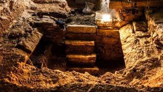 Isıtmalı beton döşenmişti! Altından 400 yıllık tarih çıktı! Mühürlü halde bulundu...