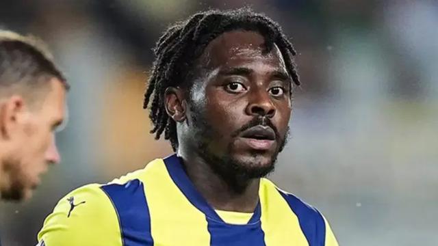 Anlaşma sağlandı, sözleşme şartları ortaya çıktı! Osayi Samuel'den hiç beklenmedik hamle... Ezeli rakibe 'evet' dedi, İstanbul'a geliyor
