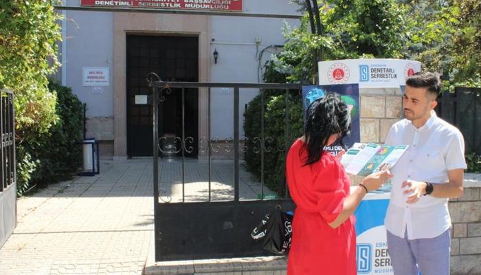 20467793-700x400 Vatandaşlar uyuşturucu kullanımı ve kaçakçılığıyla mücadeleyle ilgili bilgilendirildi