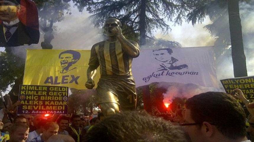 Brezilya'dan Alex heykeline tepki!