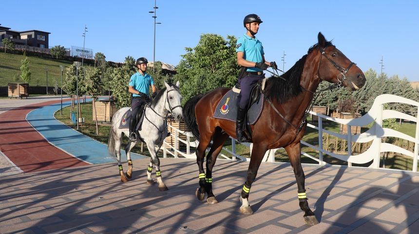 Gaziantep'te jandarma atlı birliği göreve başladı