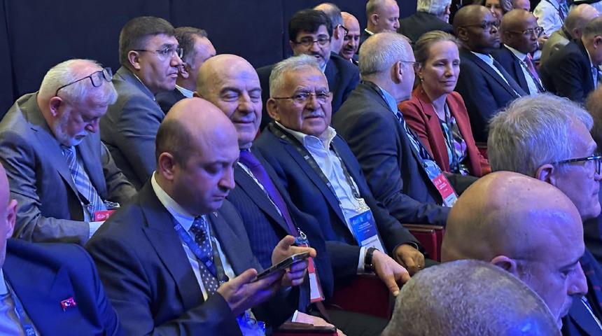 Başkan Büyükkılıç, Cumhurbaşkanı Erdoğan ile İstanbul’da görüştü