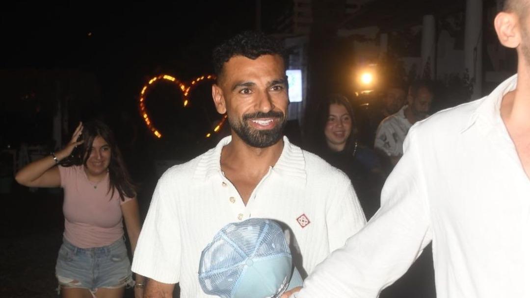 Haftalık kazancı 26 milyon lira olan Mohamed Salah Bodrum a geldi! Balık masasına ödediği rakam gündem oldu... 1
