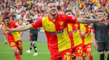 Beşiktaş ve Trabzonspor'un da ilgilendiği Brezilyalı golcü için Göztepe yüksekten uçtu! Avrupa ekipleri Romulo için sıraya girdi...