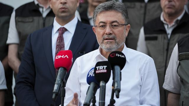 Bakan Yumaklı: "Bugün 67 orman yangını çıktı"