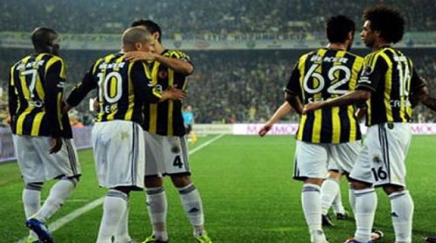 Fenerbah&ccedil;e'de imza krizi!