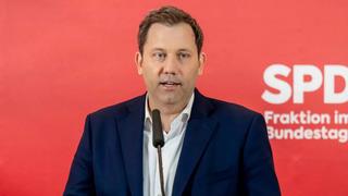 Almanya'da SPD'nin eş genle başkanları belli oldu