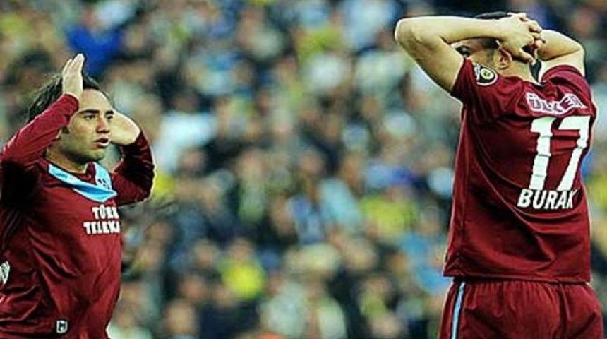 "&Uuml;zg&uuml;n&uuml;z ama rezil olduk"