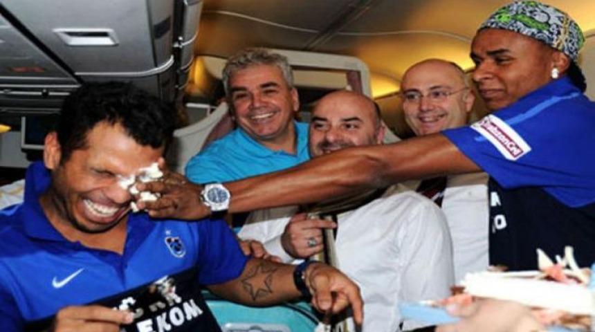 Alanzinho'ya havada kutlama!