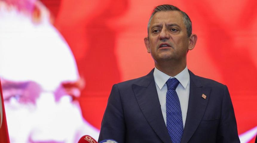 Özel tartışmalara yanıt verdi: "Ne butlan olacak ne kayyum olacak! Partiyi seçilmeyen kimseye teslim etmeyeceğiz"