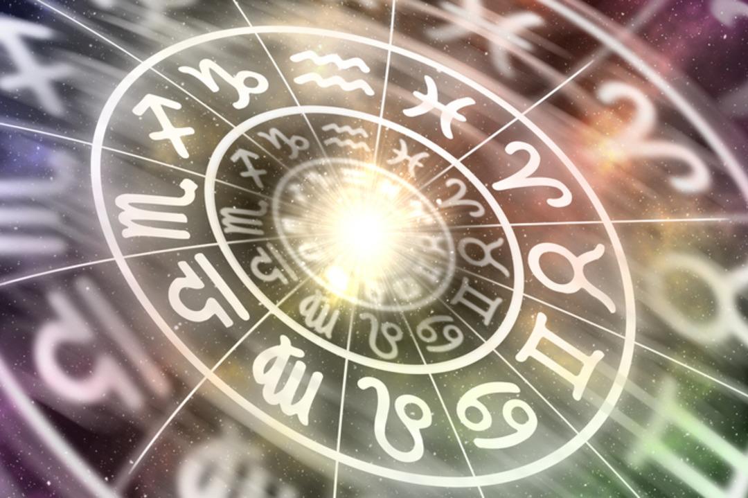 MYNET ÖZEL|Ünlü astrolog anlattı: Ekonomik ve siyasi açısından Türkiye’yi neler bekliyor? Ekonomide iyileşme dönemi başlıyor mu? Dr. Astrolog Şenay Devi’den önemli açıklamalar…   1