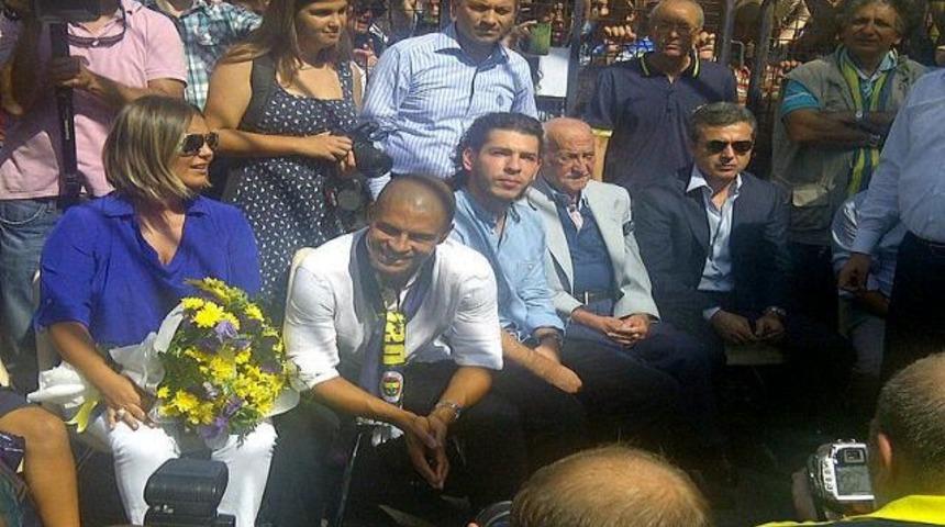 Alex h&uuml;ng&uuml;r h&uuml;ng&uuml;r ağladı!