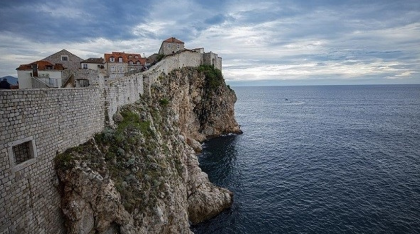 Ortaçağ şehri Dubrovnik’te dalgıç tesadüfen buldu! 18. yüzyıldan kalma...