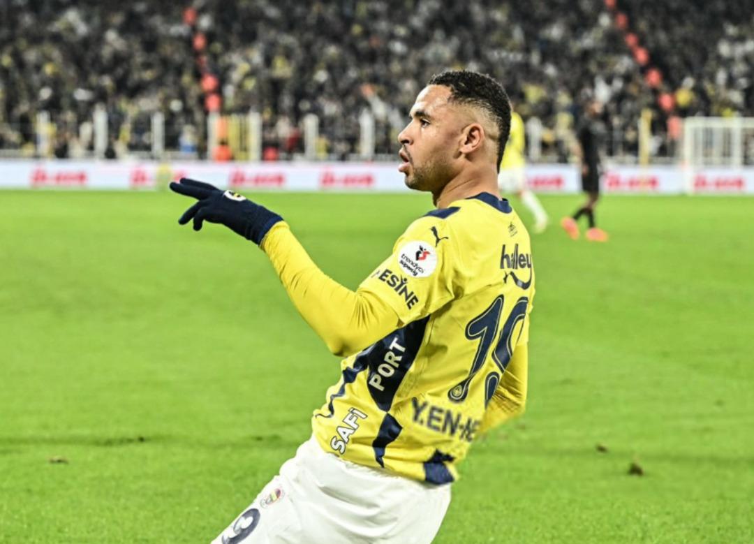 Fenerbahçe den rekor kırarak ayrılıyor! Suudi Arabistan kulübü, En-Nesyri için gözünü kararttı 1