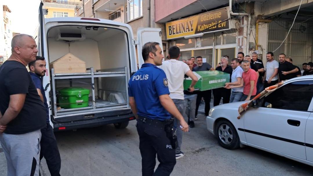 "Kanepeden düştü" denildi, cinayet çıktı! 3 kişi gözaltına alındı 3